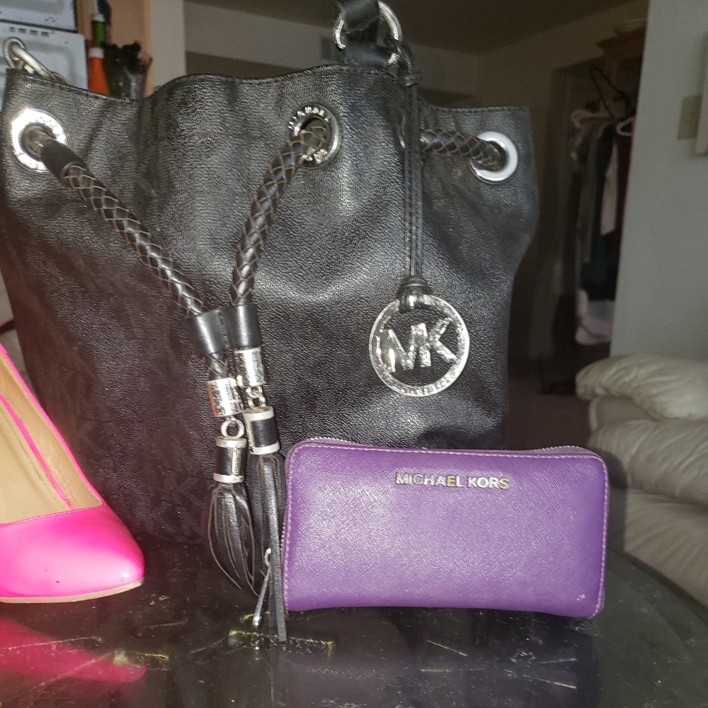 Michael Kors purse